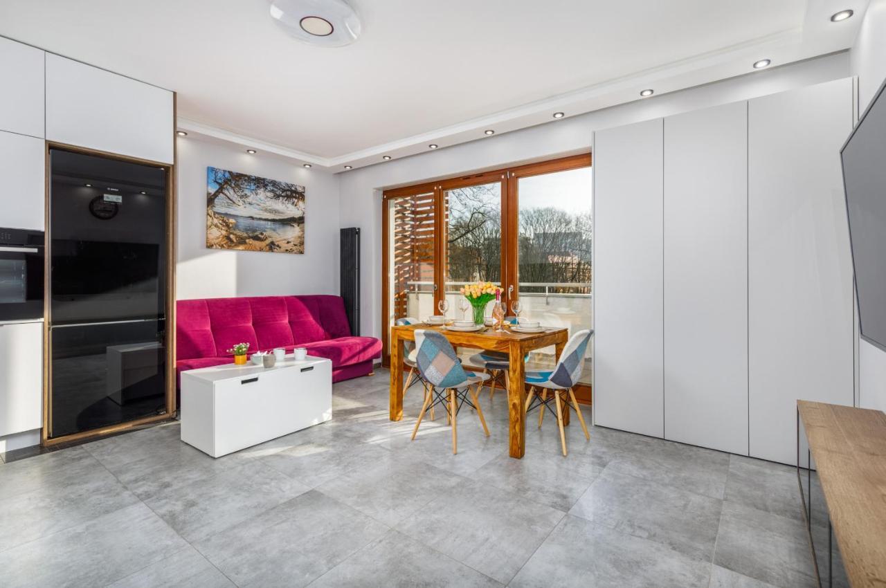 Platan City Centre Apartment By Noclegi Renters Świnoujście  Eksteriør billede